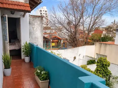 Depto Tipo Casa 2 ambientes con 1 baño