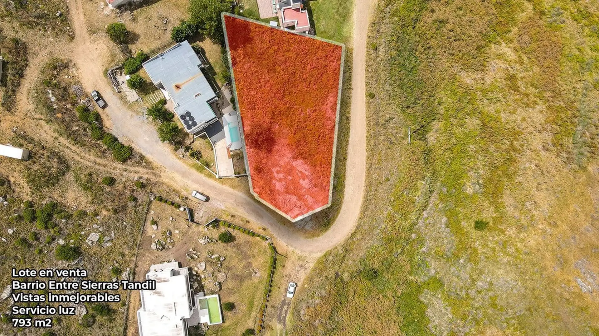 EN VENTA TERRENO DE 793M2 EN LOTEO ENTRE SIERRAS