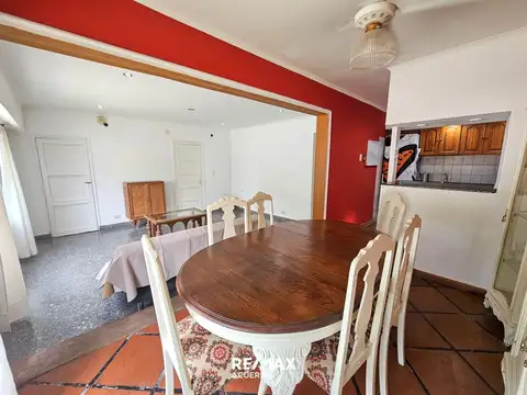 VENTA CASA 2 DORM SAN NICOLAS DE LOS ARROYOS