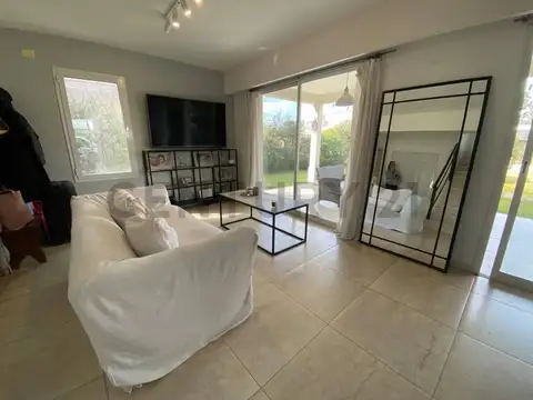 Santa Guadalupe , Piso 0