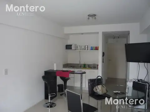 Departamento en Alquiler en Abasto, $ 600.000