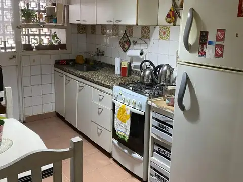 Departamento 5 ambientes con 2 baños