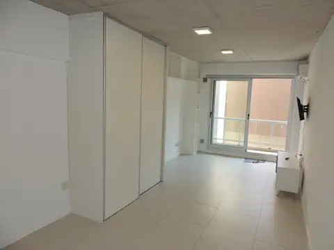 VENTA DE MONOAMBIENTE CON BALCON, RECOLETA. E-FURIO.