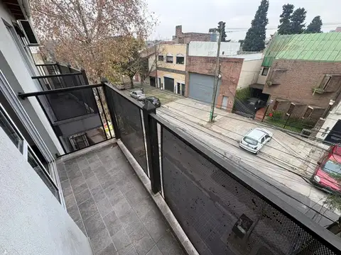Santa Rosalia 2500, Piso 2°