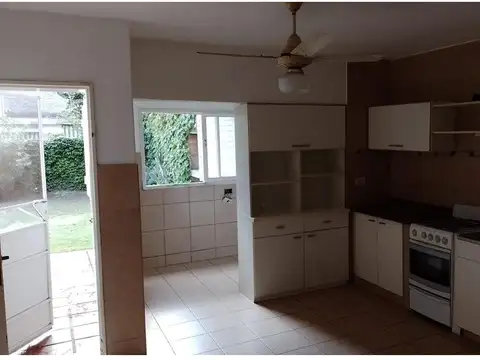 Casa en Alquiler al Este