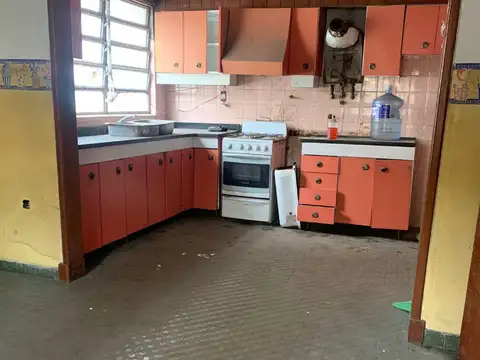 Casa en Venta en Carapachay, USD 210.000