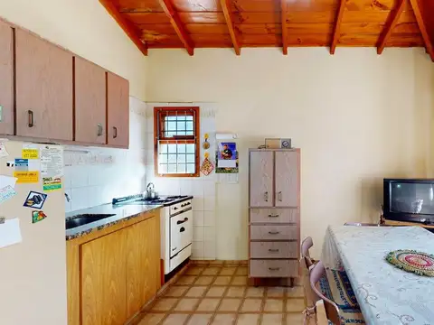 VENTA CASA EN PARQUE PEÑA TRES AMBIENTES