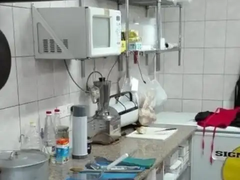 Local en Venta 51 años