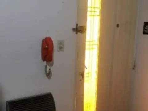 40 731