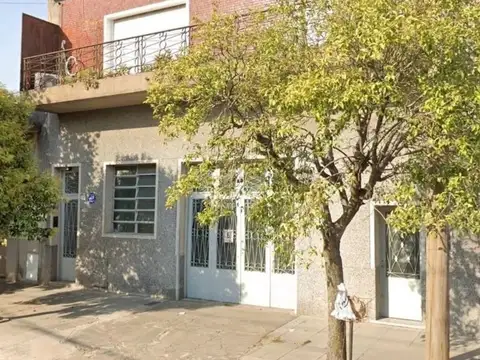 Casa y deposito a la venta en San Martin