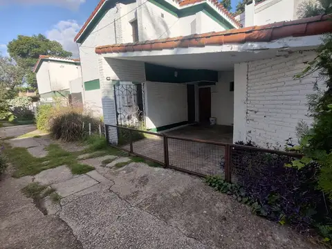 ALQUILO CASA FISHERTON