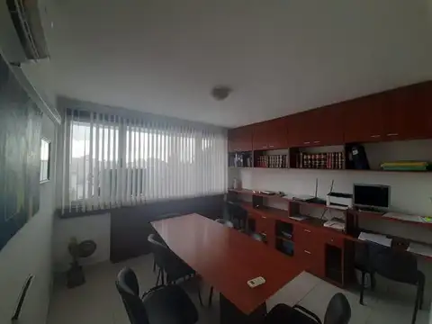 Rivadavia  al 3100