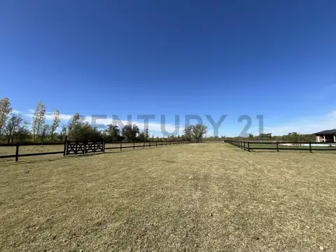 Century 21 López vende lote en Country rural “Sauce Viejo” en Tunuyán, Mendoza.