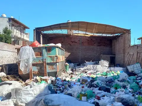 Galpon en Venta en Jose Leon Suarez, USD 120.000