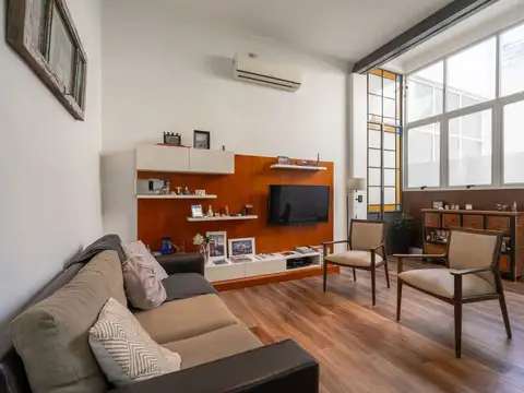 Depto Tipo Casa en Venta de 6 ambientes