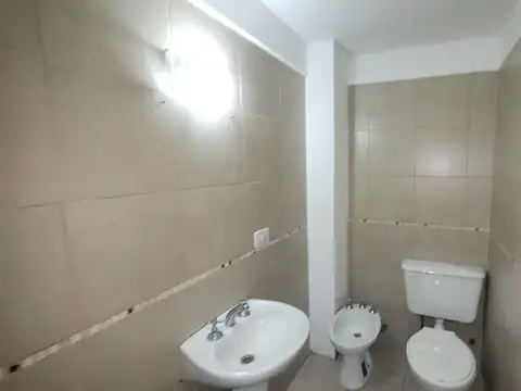 Departamento en Alquiler en Echesortu, $ 380.000