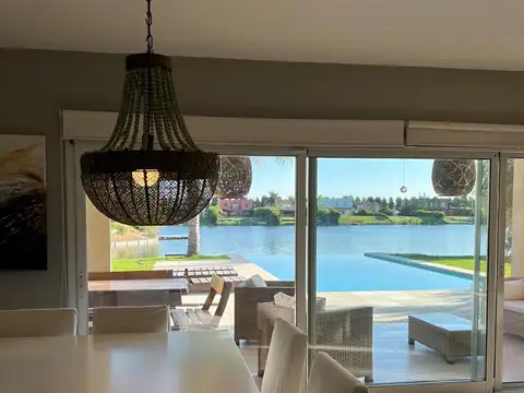 Casa en Venta y Alquiler en San Francisco 3 dormitorios, Villanueva 100