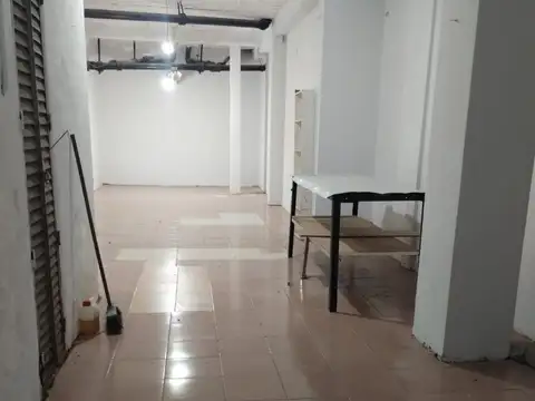 Local en Venta en Constitucion, USD 100.000