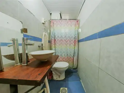 Vivienda y Apto en Esquina. Genere Rentas en Libertad...