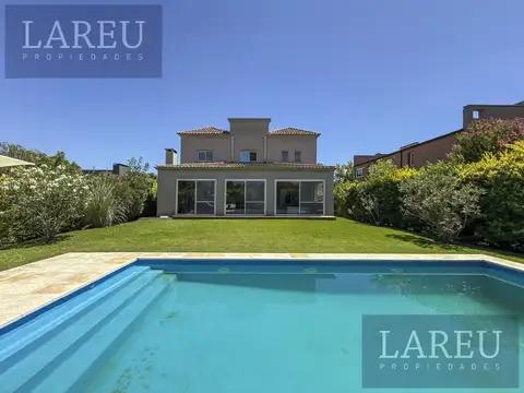 Casa en Venta de 4 dormitorios