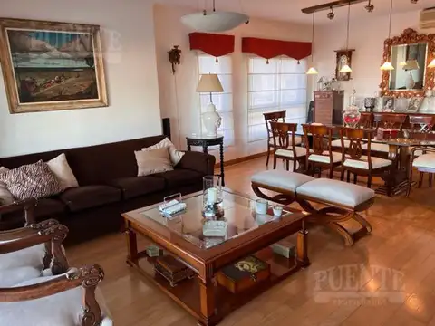 Departamento en Venta con 2 cocheras