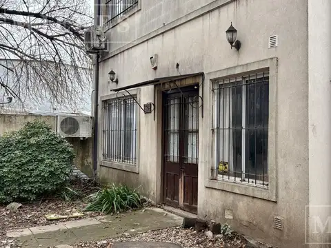 Casa en venta en De Vicenzo Grande, Jockey Club 2650