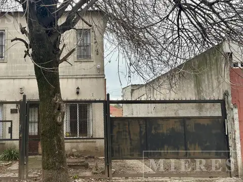 Casa en venta en De Vicenzo Grande