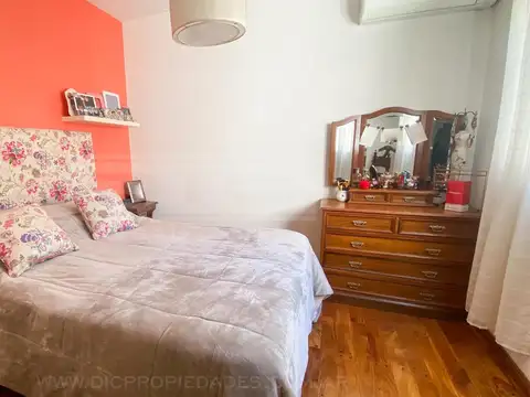 Depto Tipo Casa en Venta al Este