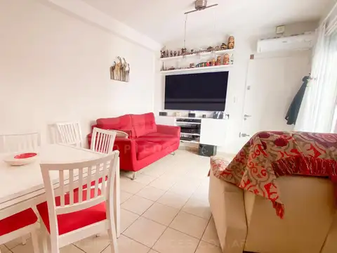 Avenida Leopoldo Lugones 3400