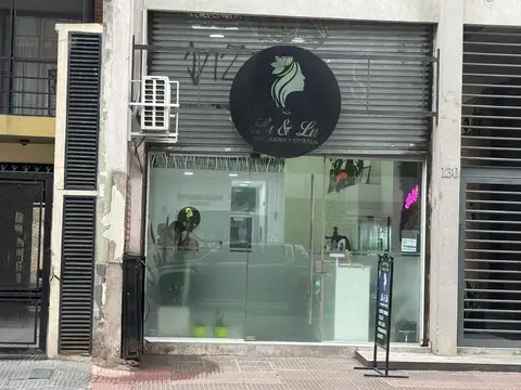 LOCAL COMERCIAL EN VENTA EN QUILMES CENTRO.