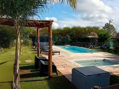 COMPLEJO DE 9 UNIDADES FUNCIONALES