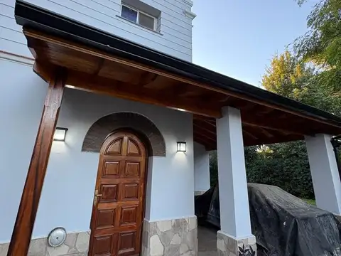 Casa en Venta en Berazategui, USD 150.000