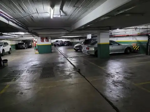 INVERSIONISTAS LOTE DE 11 COCHERAS VENTA BELGRANO