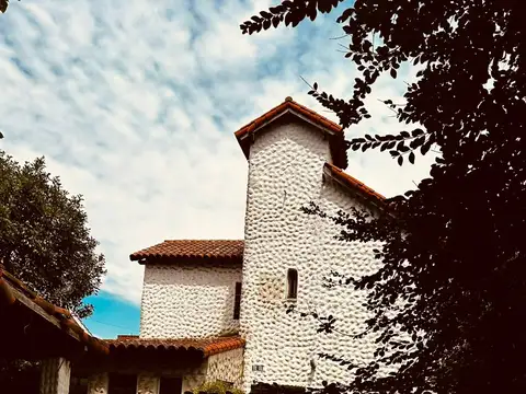 Casa 6 ambientes con 3 baños