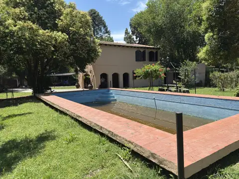 Quinta en Venta en La Reja, USD 240.000