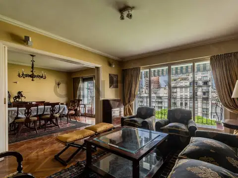 Departamento 4 Amb. con palier privado y dependencia - Palermo chico