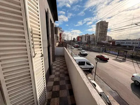 VENTA PH 3 AMBIENTES CON PATIO EN CIUDADELA