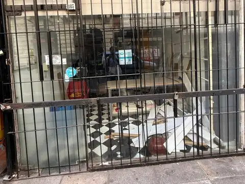 Excelente Local a la Calle en Venta – Apto Varios Rubros