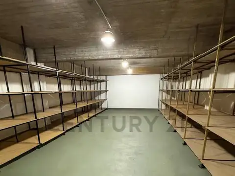 Montevideo 100, Piso 0