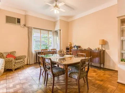 Depto Tipo Casa en Venta de 7 ambientes