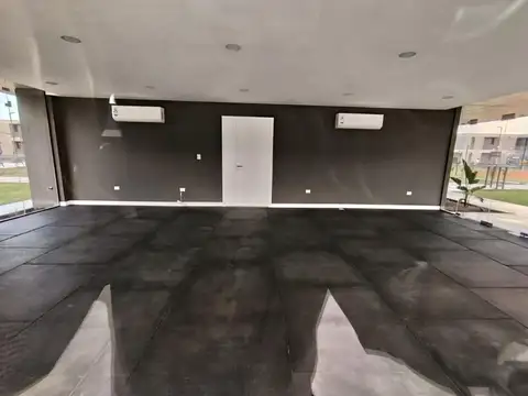 Departamento en Alquiler con 1 cocheras