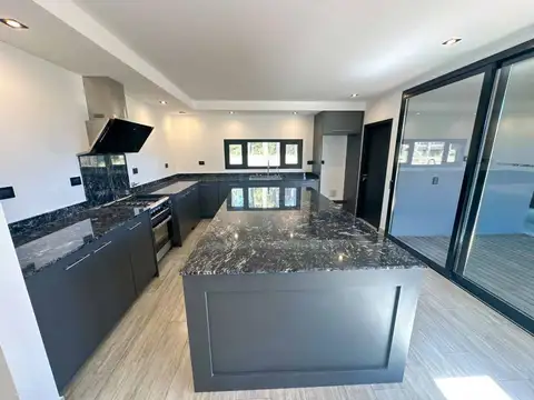Casa en Venta 1 año