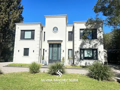 IMPORTANTE CASA EN VENTA 8 AMBIENTES EN LOS CARDALES COUNTRY CLUB