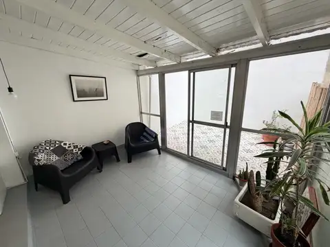 Esmeralda y Paraguay - Ambiente y medio con patio - Venta -  Retiro - Ideal Airbnb