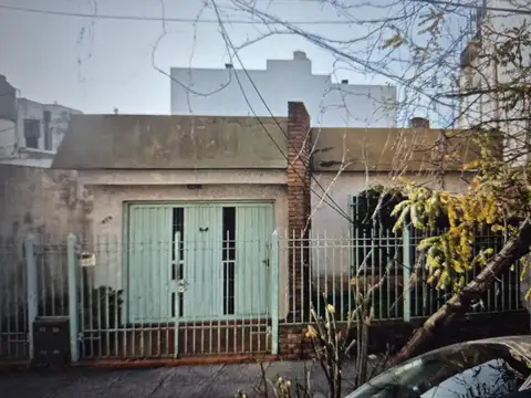 CASA AMERICANA 3 AMBIENTES CON PATIO