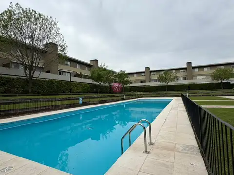 Dúplex en Venta en Bosque Alto, Pilar