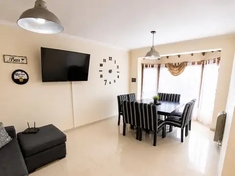 Casa 4 ambientes con 3 baños