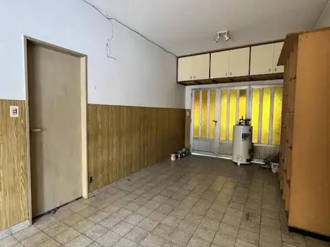 Casa en Venta con 4 cocheras