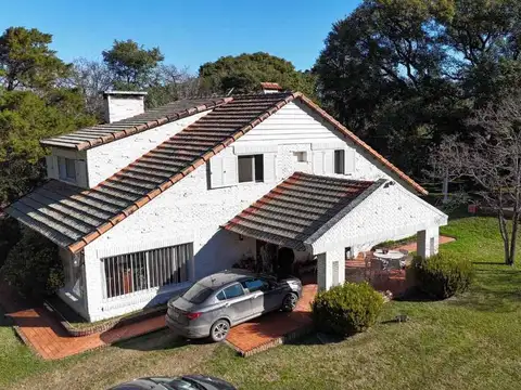 Importante casa en Altos del Sauce 