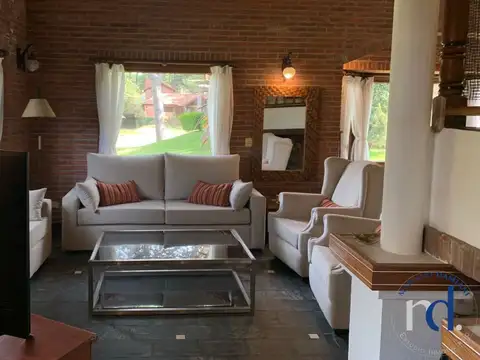 Casa en Alquiler Temporal de 4 dormitorios